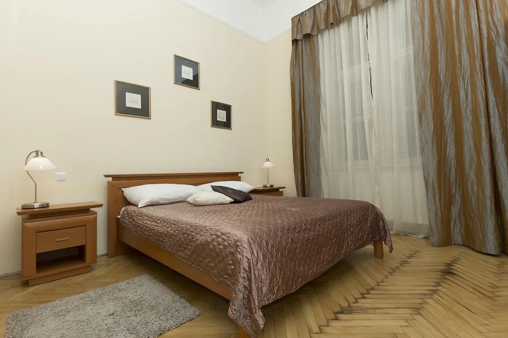 Budapest Bed&Breakfast 3*,